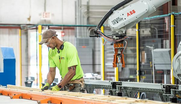 Mike Farmer Interviewed for HBSDealer