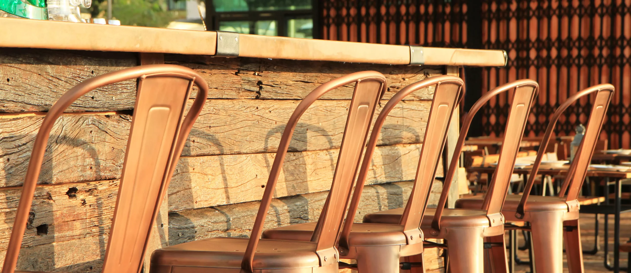 Indoor-outdoor-bar Image